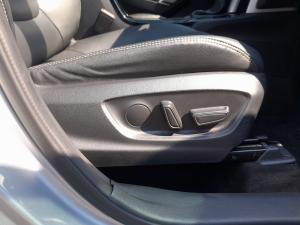 Toyota Corolla Cross 1.8 Hybrid XR - Image 17