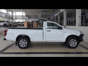 Isuzu D-Max 1.9TD single cab L manual - Image 3