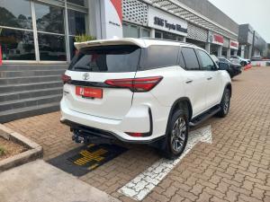 Toyota Fortuner 2.8GD-6 VX - Image 2
