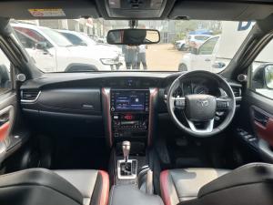Toyota Fortuner 2.8GD-6 48V - Image 6