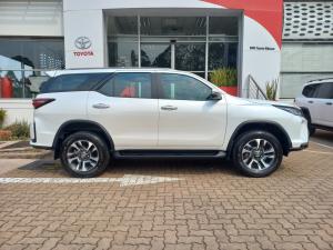 Toyota Fortuner 2.8GD-6 48V - Image 3