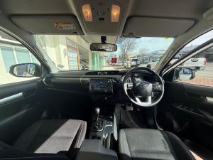 Toyota Hilux 2.4GD-6 double cab Raider auto - Image 6