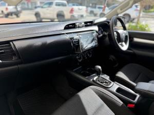 Toyota Hilux 2.4GD-6 double cab Raider auto - Image 7