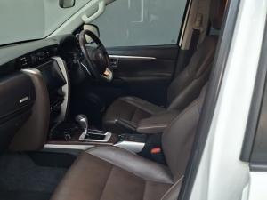 Toyota Fortuner 2.8GD-6 Raised Body automatic - Image 7