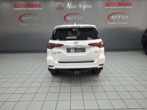 Toyota Fortuner 2.8 GD-6 4X4 VX automatic - Image 5