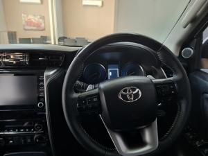 Toyota Fortuner 2.8 GD-6 4X4 VX automatic - Image 8