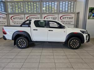 Toyota Hilux 2.8 GD-6 GR-S 4X4 automaticD/C - Image 3