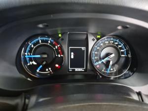 Toyota Hilux 2.8 GD-6 RB LegendE/CAB - Image 11