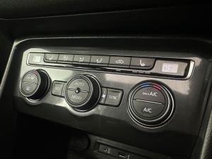 Volkswagen Tiguan 2.0 TDi Comfortline - Image 9
