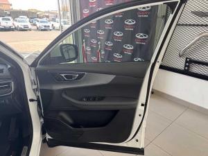 Chery Tiggo 7 PRO 1.5T Distinction CVT - Image 15