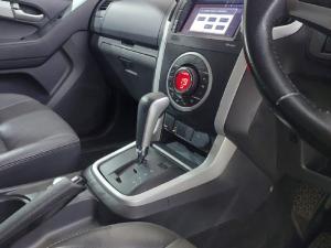 Isuzu KB 300D-Teq double cab 4x4 LX auto - Image 11