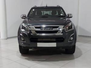 Isuzu KB 300D-Teq double cab 4x4 LX auto - Image 9