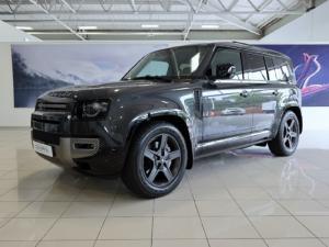 Land Rover Defender 110 D300 X-Dynamic HSE - Image 3