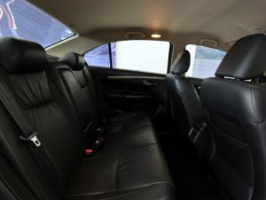 Suzuki Ciaz 1.5 GLX manual - Image 9