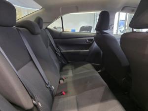 Toyota Corolla Quest 1.8 Plus auto - Image 9
