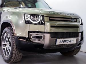 Land Rover Defender 110 D300 X-Dynamic HSE - Image 3