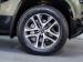 Land Rover Defender 110 D300 X-Dynamic HSE - Thumbnail 4