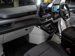 Ford Tourneo Custom 2.0SiT Trend LWB - Image 24