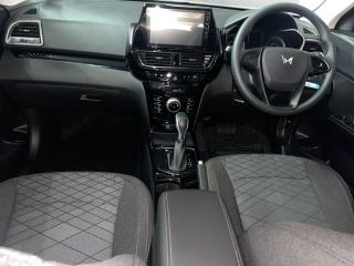 Mahindra XUV 3XO 1.2T MX2 auto