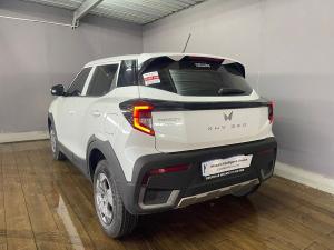 Mahindra XUV 3XO 1.2T MX2 auto - Image 7