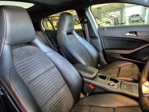 Mercedes-Benz GLA GLA200 auto - Image 12