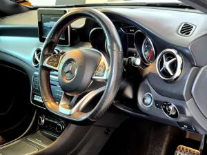 Mercedes-Benz GLA GLA200 auto - Image 17