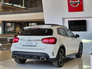 Mercedes-Benz GLA GLA200 auto - Image 2