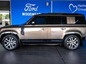 Land Rover Defender 110 D240 X-Dynamic SE - Image 6