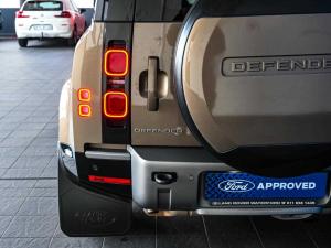 Land Rover Defender 110 D240 X-Dynamic SE - Image 9