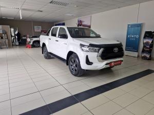 Toyota Hilux 2.4GD-6 double cab Raider manual - Image 1