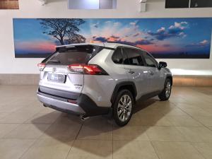 Toyota RAV4 2.0 VX - Image 2