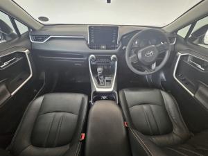 Toyota RAV4 2.0 GX auto - Image 6