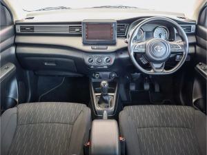 Toyota Rumion 1.5 SX manual - Image 6