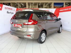 Toyota Rumion 1.5 SX manual - Image 2