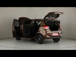 Toyota Vitz 1.0 XR manual - Image 10