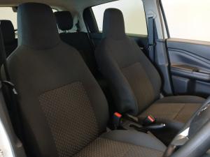 Toyota Vitz 1.0 XR auto - Image 16