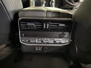 Toyota Land Cruiser 300 3.3D GR-Sport - Image 14