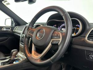 Jeep Grand Cherokee 3.0 CRD Laredo - Image 10