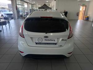 Ford Fiesta 1.4 Ambiente 5 Dr - Image 4