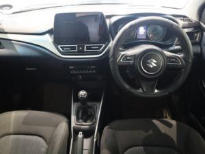 Suzuki Baleno 1.5 GLX manual - Image 7