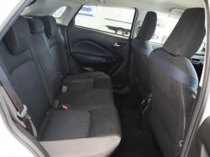 Suzuki Baleno 1.5 GLX manual - Image 8