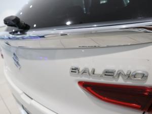 Suzuki Baleno 1.5 GLX manual - Image 9