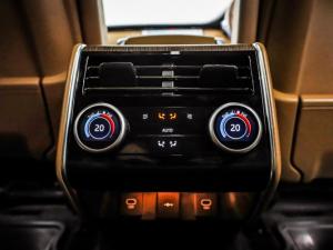 Land Rover Range Rover P530 Autobiography L - Image 17