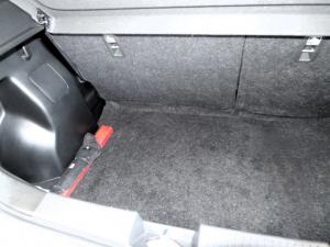 Toyota Starlet 1.5 XR manual - Image 4