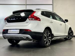 Volvo V40 Cross Country D4 Inscription - Image 10