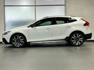 Volvo V40 Cross Country D4 Inscription - Image 5
