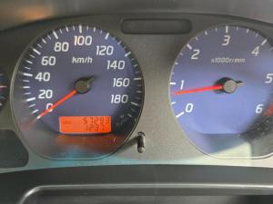 Nissan NP300 Hardbody 2.5TDi double cab 4x4 - Image 10