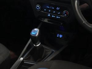 Hyundai i20 Active 1.4 Fluid - Image 12