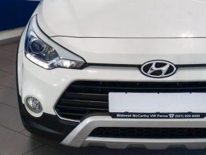 Hyundai i20 Active 1.4 Fluid - Image 6
