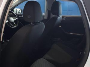 Volkswagen Polo hatch 1.0TSI - Image 14
